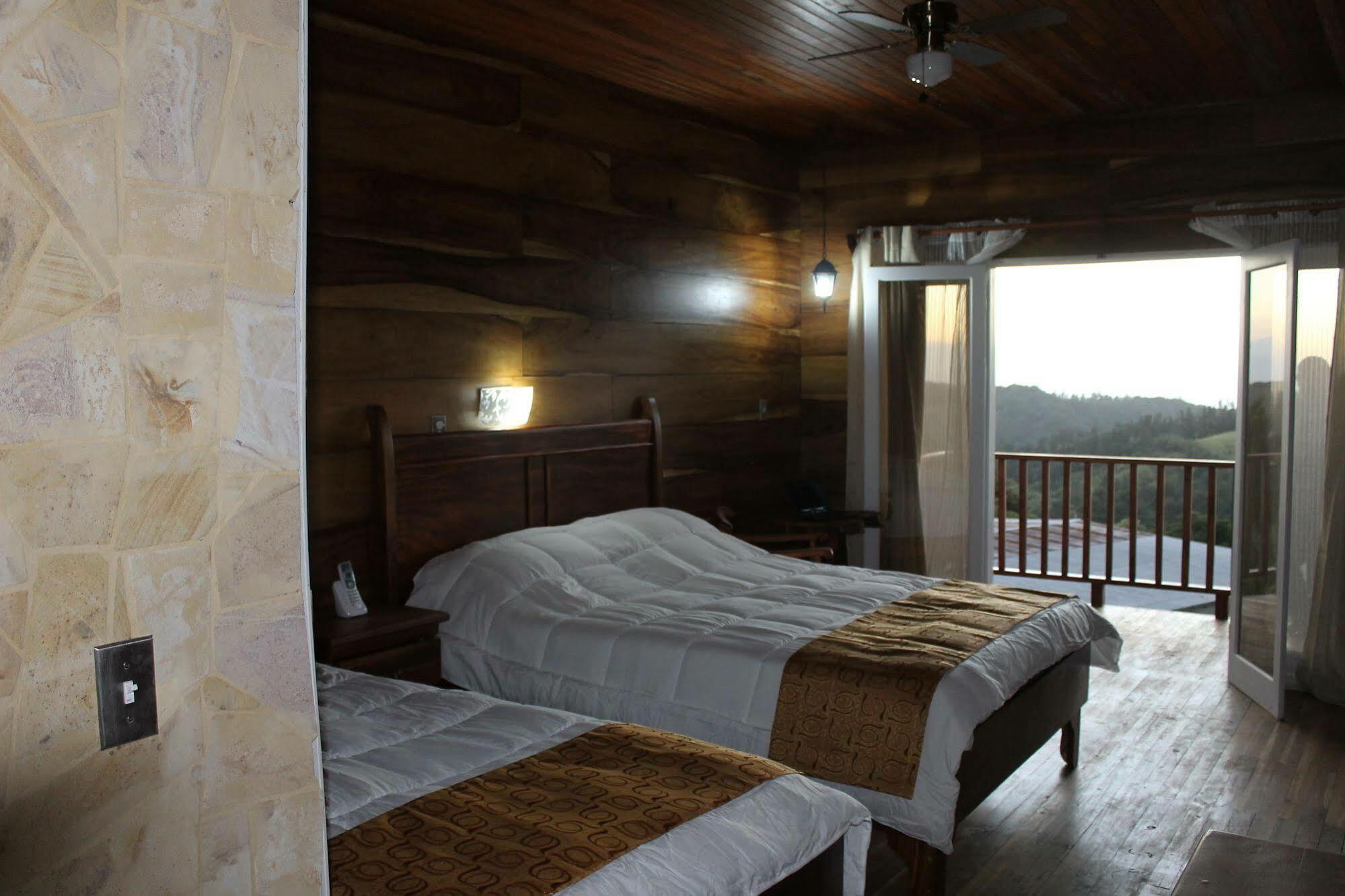 Hotel Bosque Verde Lodge Monteverde Ngoại thất bức ảnh